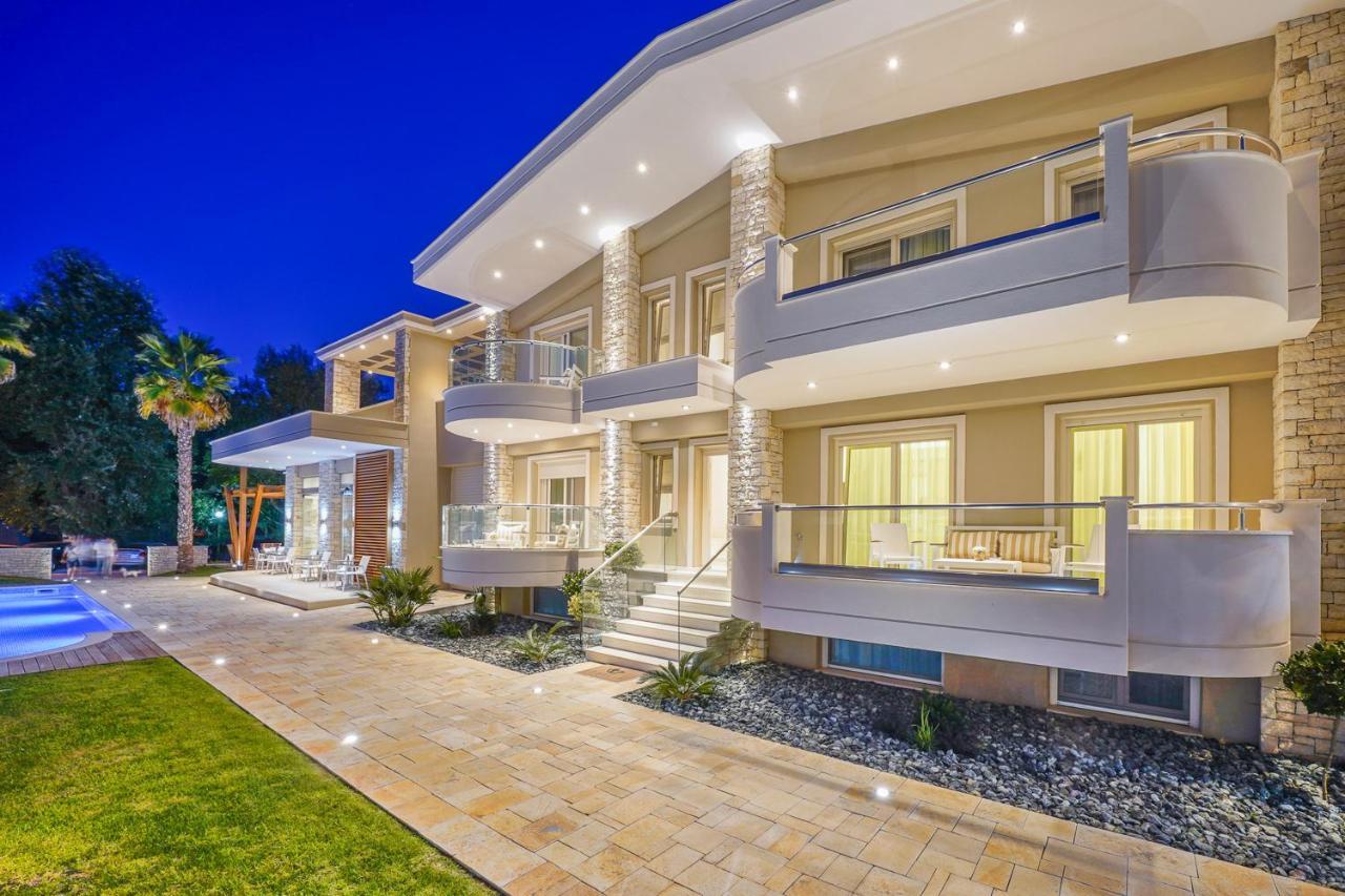 Lobelia Luxury Suites Chrysi Ammoudia Exterior photo